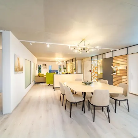 Luxury 3bd Center Of By Guestlee * Vevey