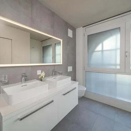 Luxury 3bd Center Of By Guestlee Apartamento Vevey